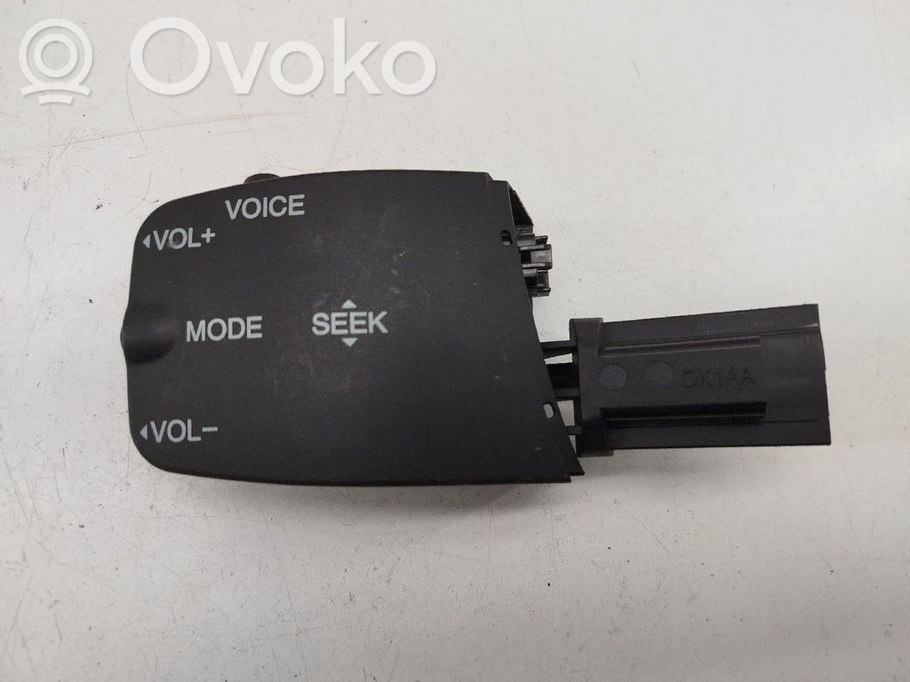 Ford Focus C-MAX Radio/CD/DVD/GPS head unit 