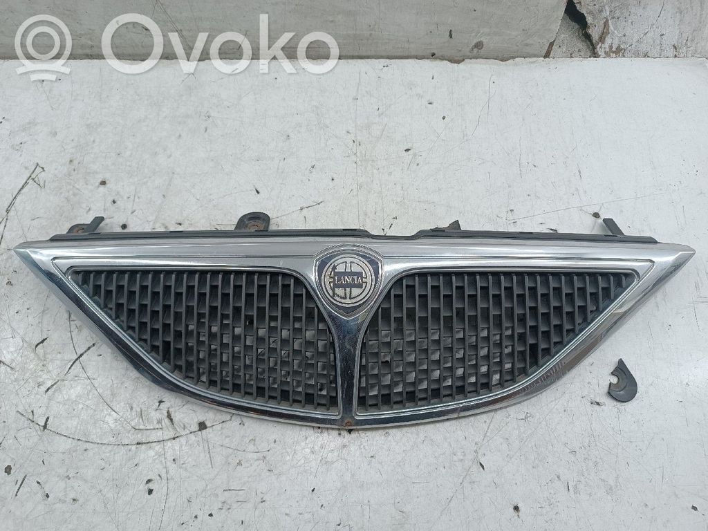 Front grill   DANIFICADOS