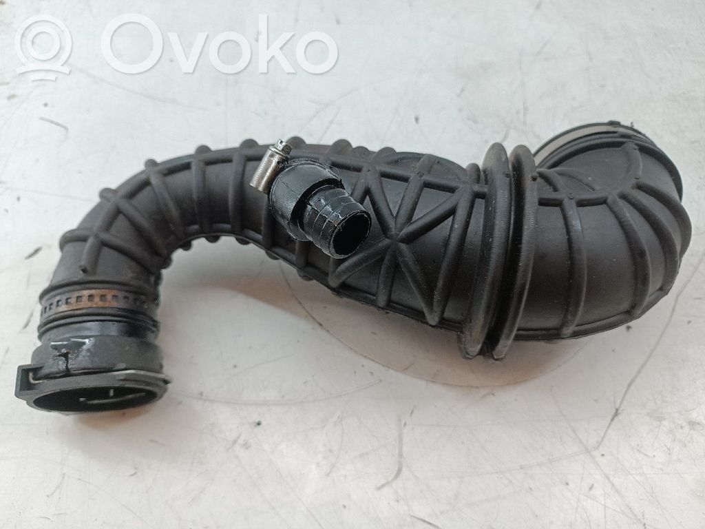 Intercooler hose/pipe
