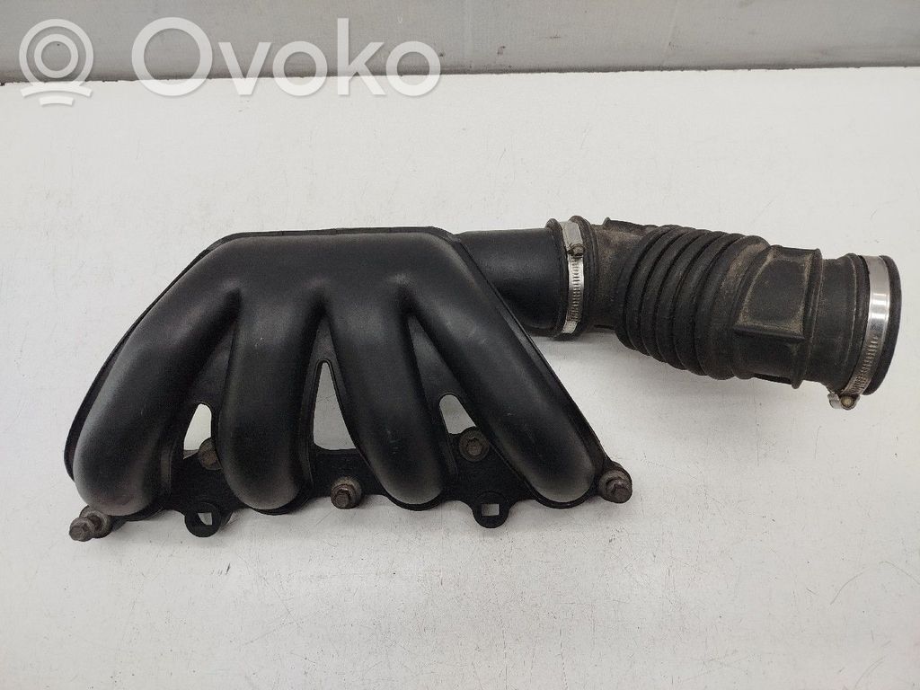 Kolektorius įsiurbimo   96FF9B660AD