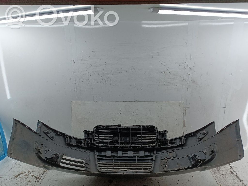 Front bumper   4F0807437C