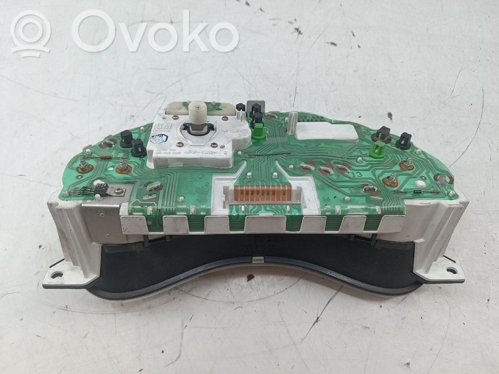 Opel Corsa B Speedometer (instrument cluster) 