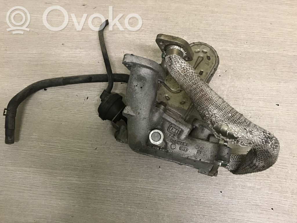 Audi A8 S8 D4 4H Refrigerador de la válvula EGR 