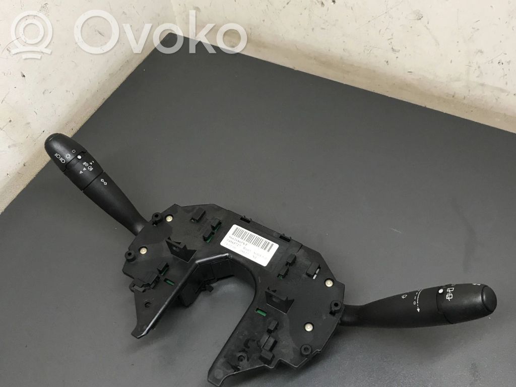 Citroen C4 I Leva/interruttore dell’indicatore di direzione e tergicristallo 