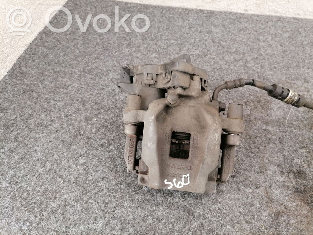 Volvo S60 Задний суппорт 