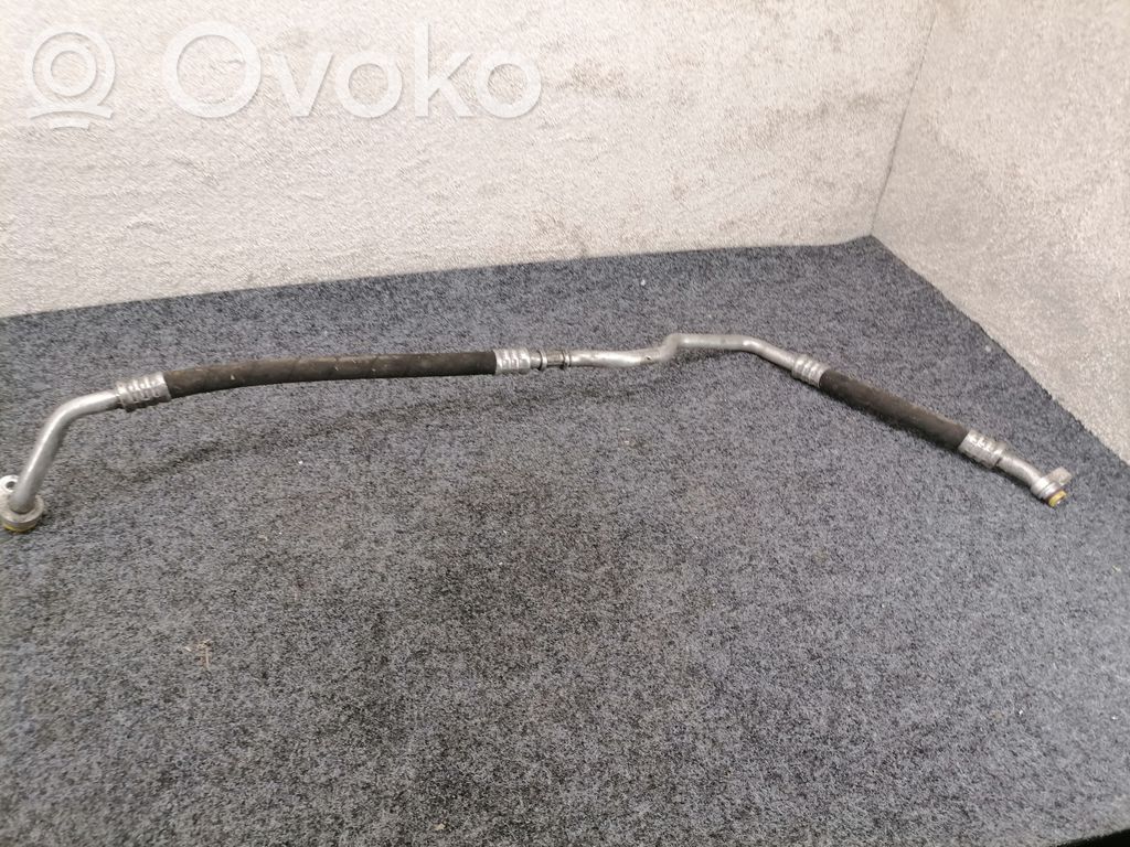 BMW X5 E70 Air conditioning (A/C) pipe/hose 