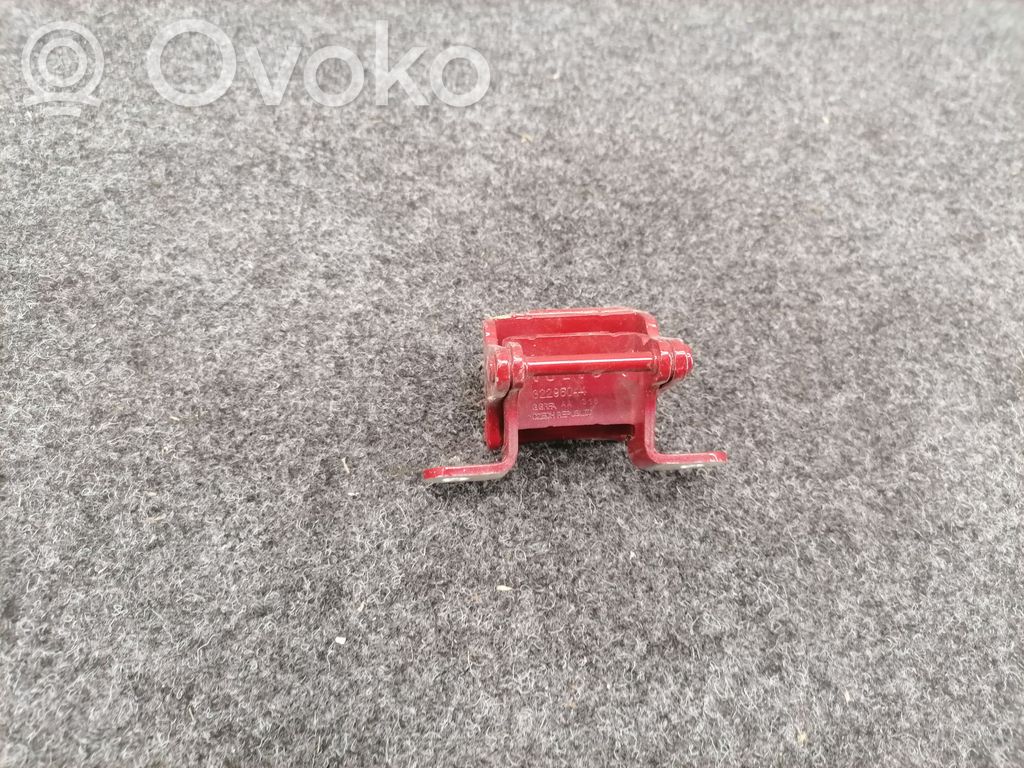 Volvo V60 Tailgate/trunk/boot hinge 
