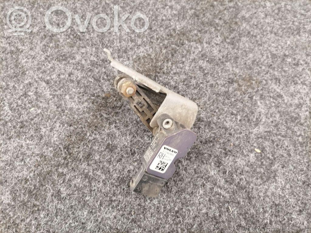 Volvo XC90 Headlight/headlamp level sensor 