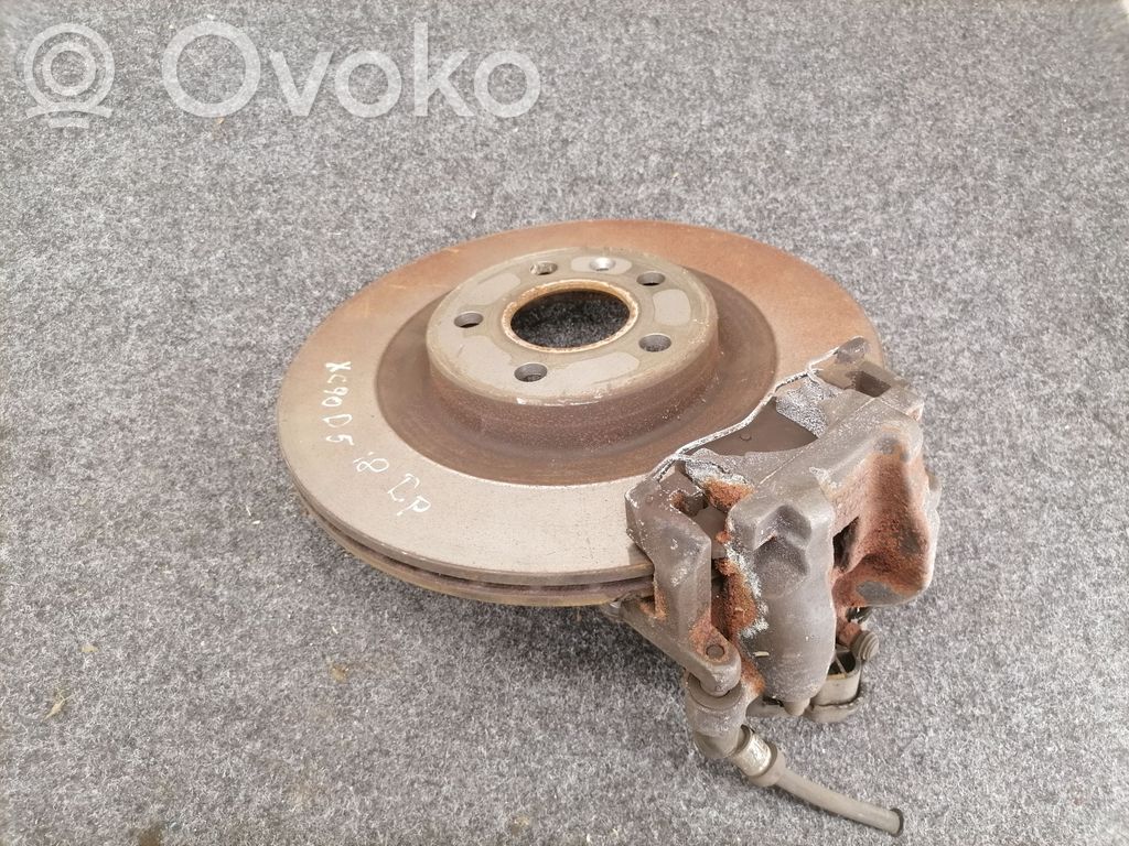 Volvo XC90 Задний суппорт 