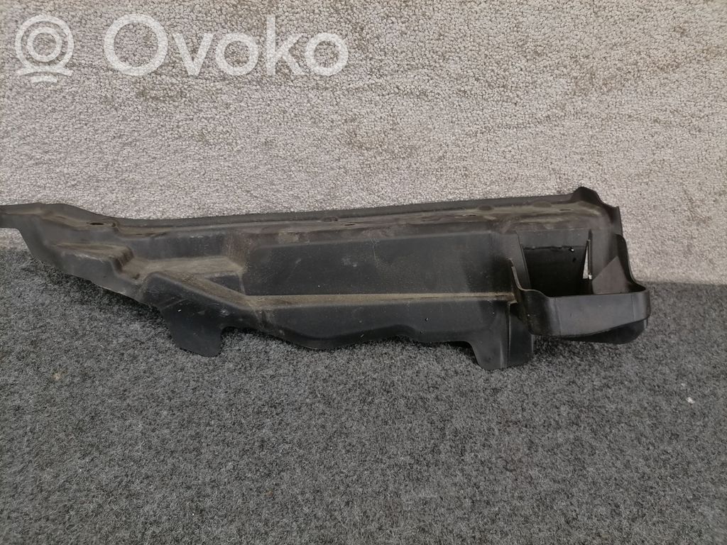 BMW X6 F16 Inne części komory silnika 