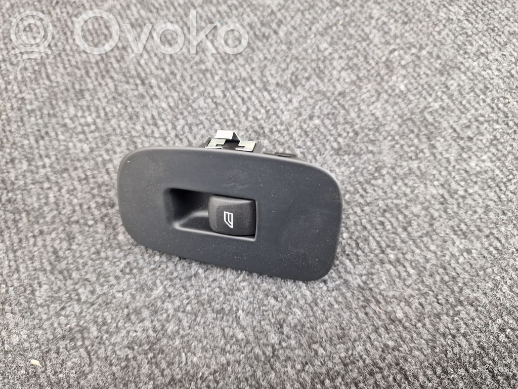 Volvo S60 Electric window control switch 