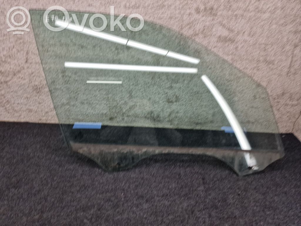 BMW X5 E70 Front door window glass four-door 