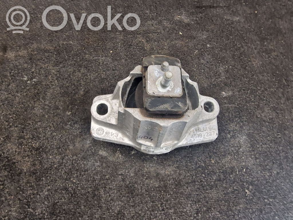 Land Rover Range Rover Velar Engine mount bracket 