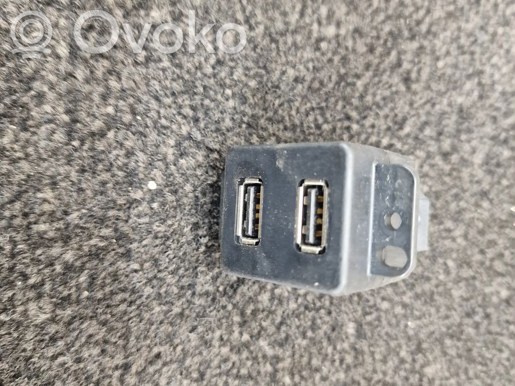 Tesla Model S USB socket connector 