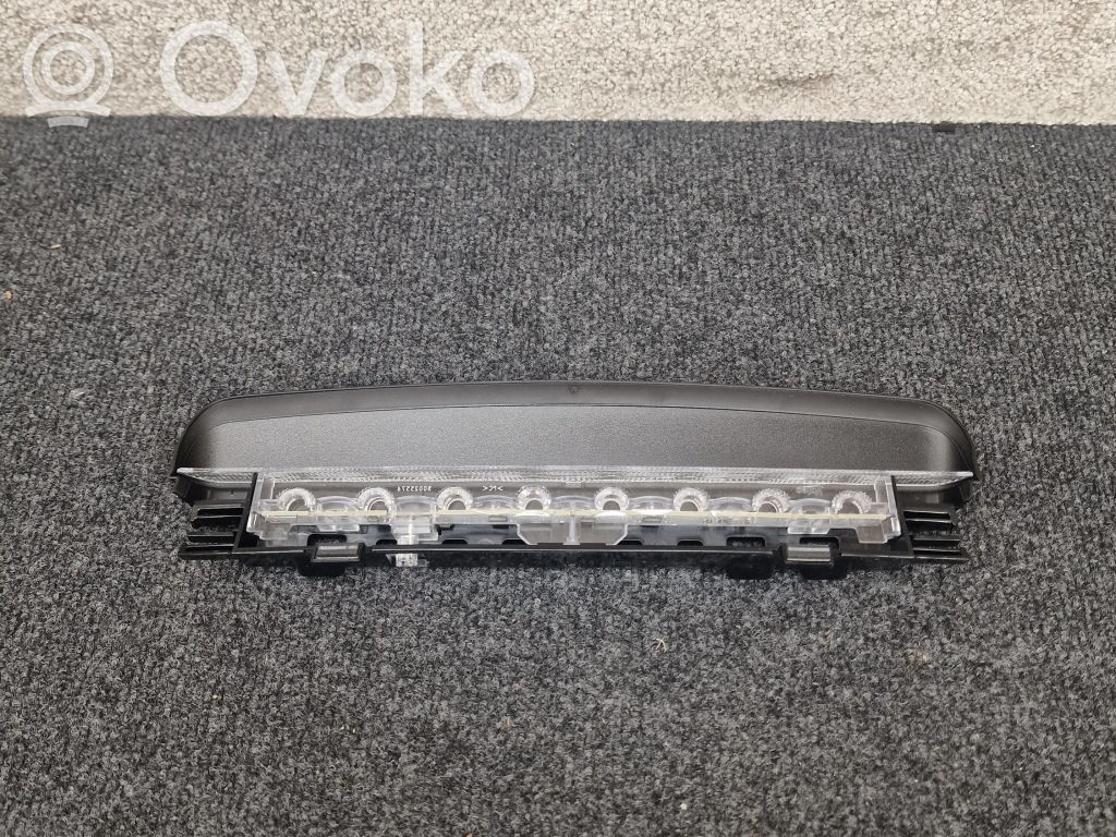 BMW 2 F22 F23 Luce d’arresto centrale/supplementare 