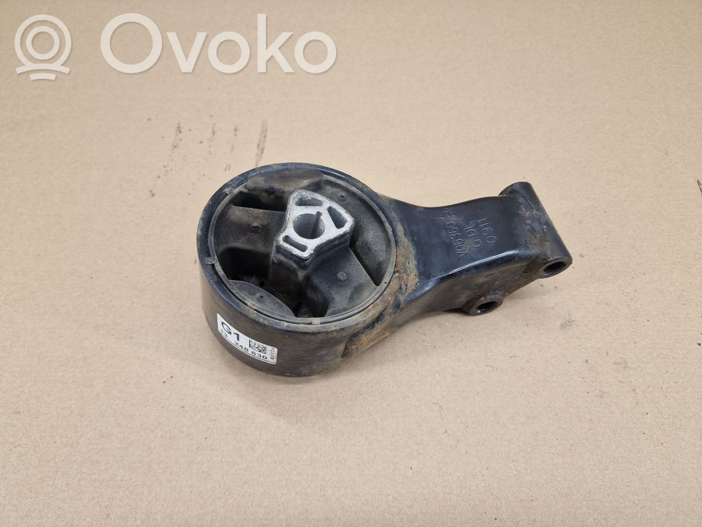 Opel Astra J Engine mount bracket 