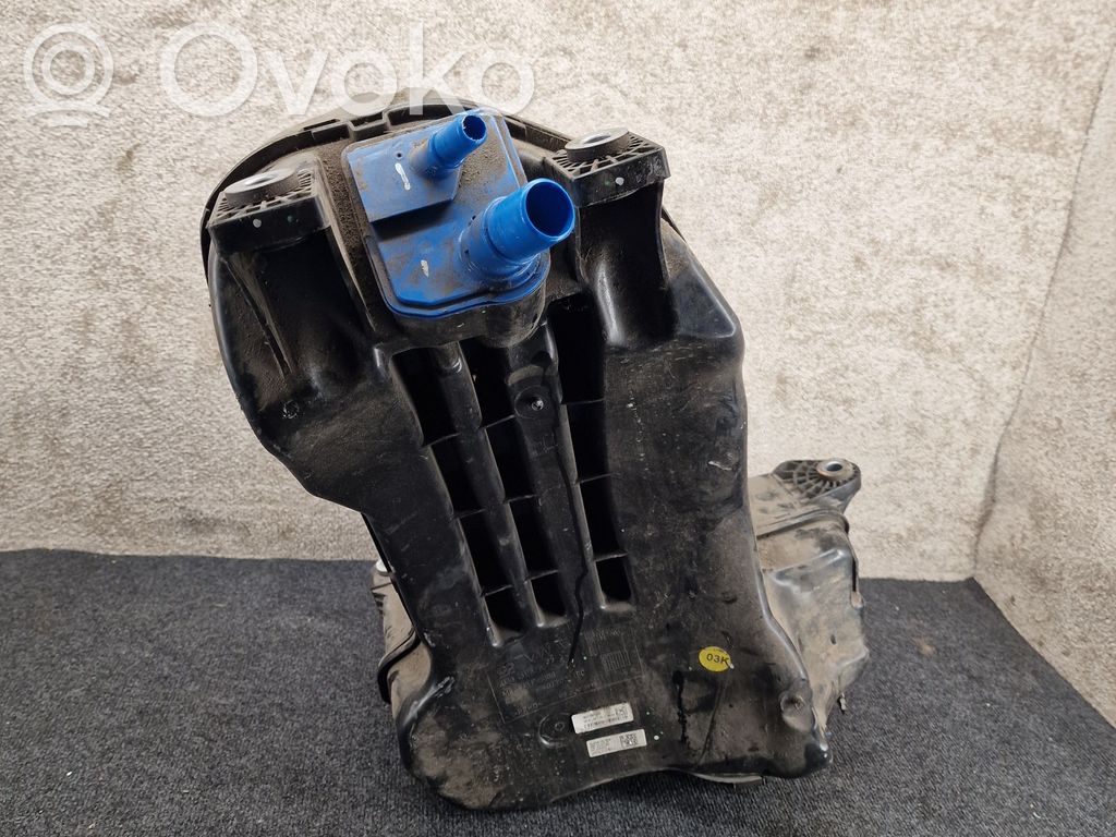 Audi Q7 4M AdBlue-nestesäiliö 