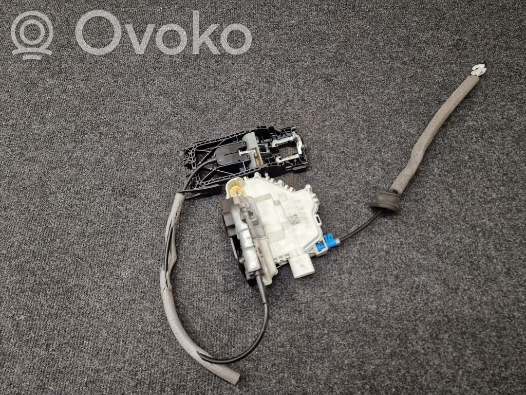 Audi A3 S3 8V Front door lock 