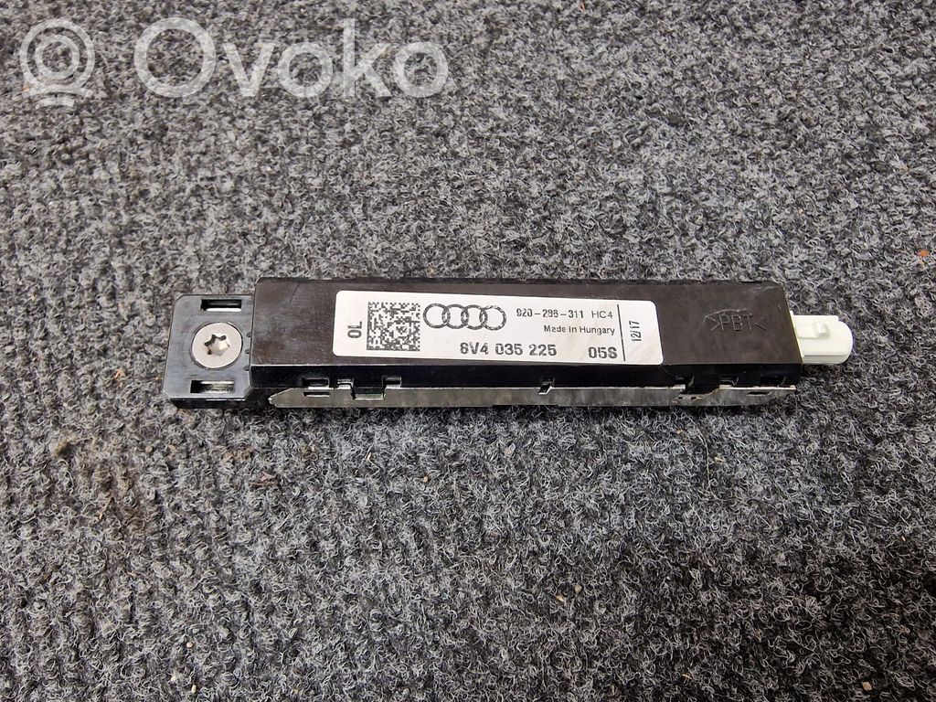 Audi A3 S3 8V Antenos stiprintuvas 