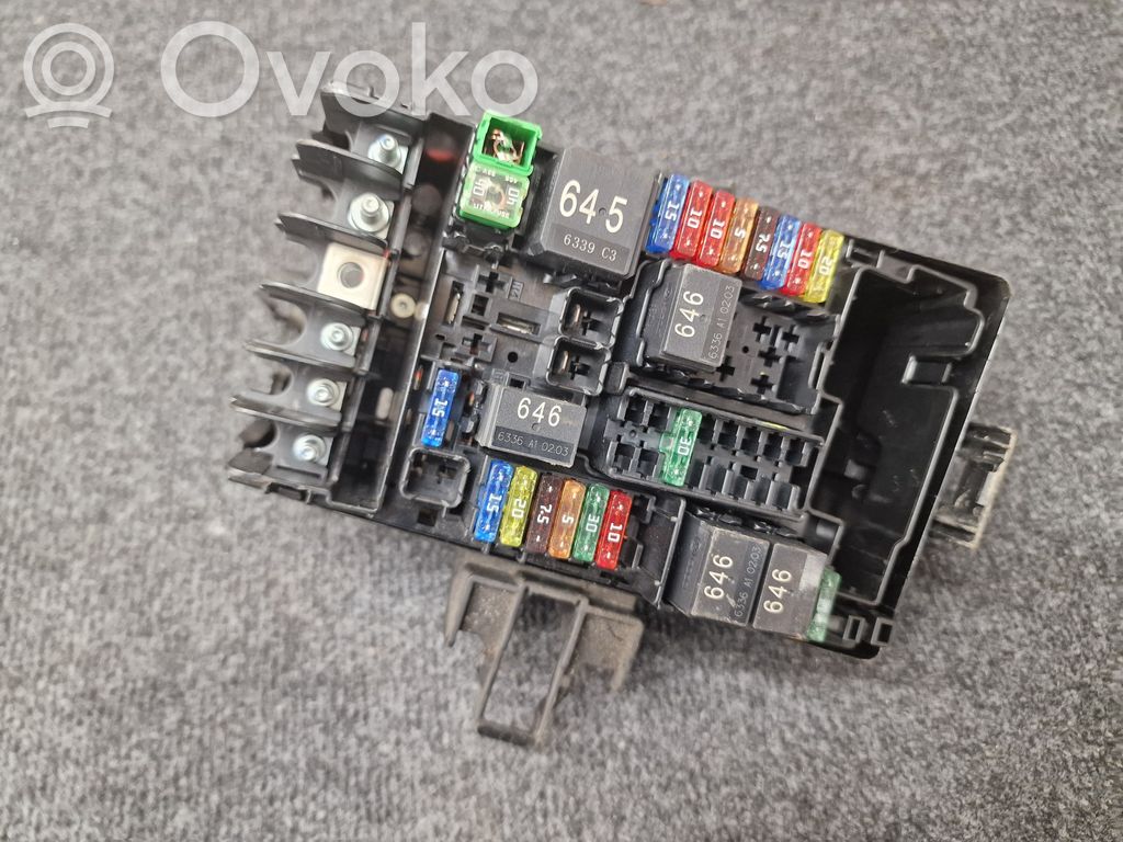 Audi A3 S3 8V Módulo de fusible 