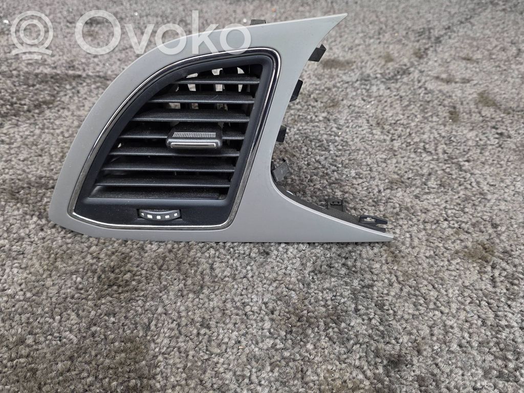 Seat Leon (5F) Šoninės oro grotelės 