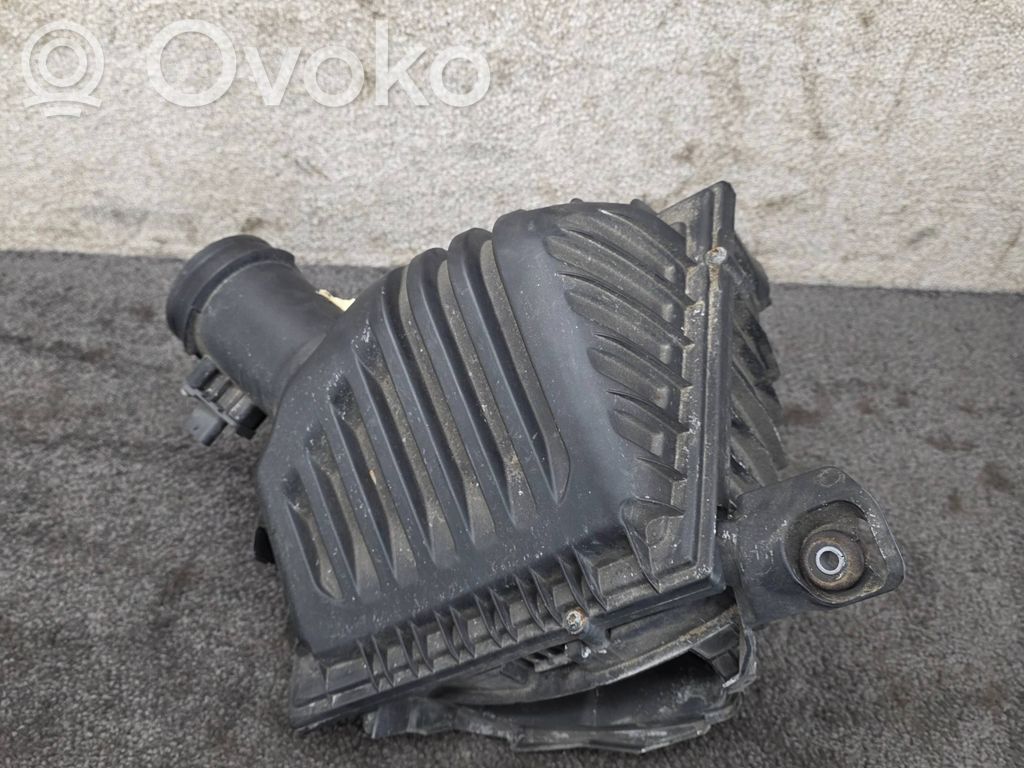 Obudowa filtra powietrza   8655834,1225123S03,7619267,1227800