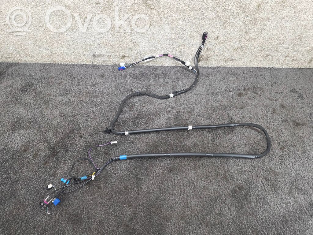 Tesla Model Y Otros cableados 