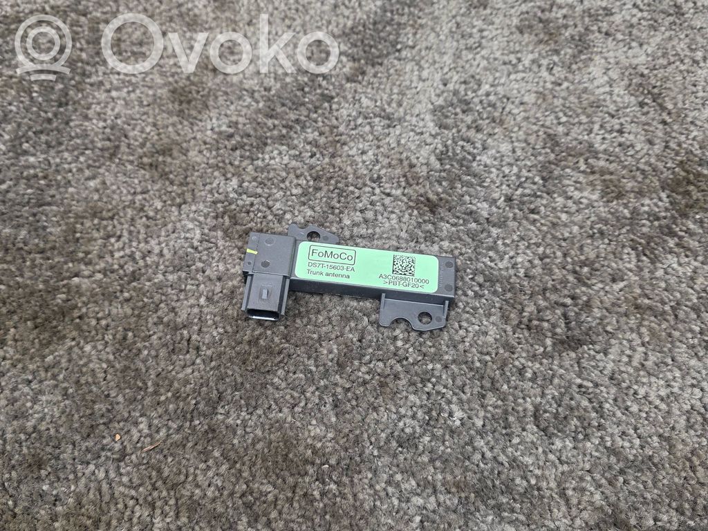 Ford Kuga III Antena systemu bezkluczykowego 