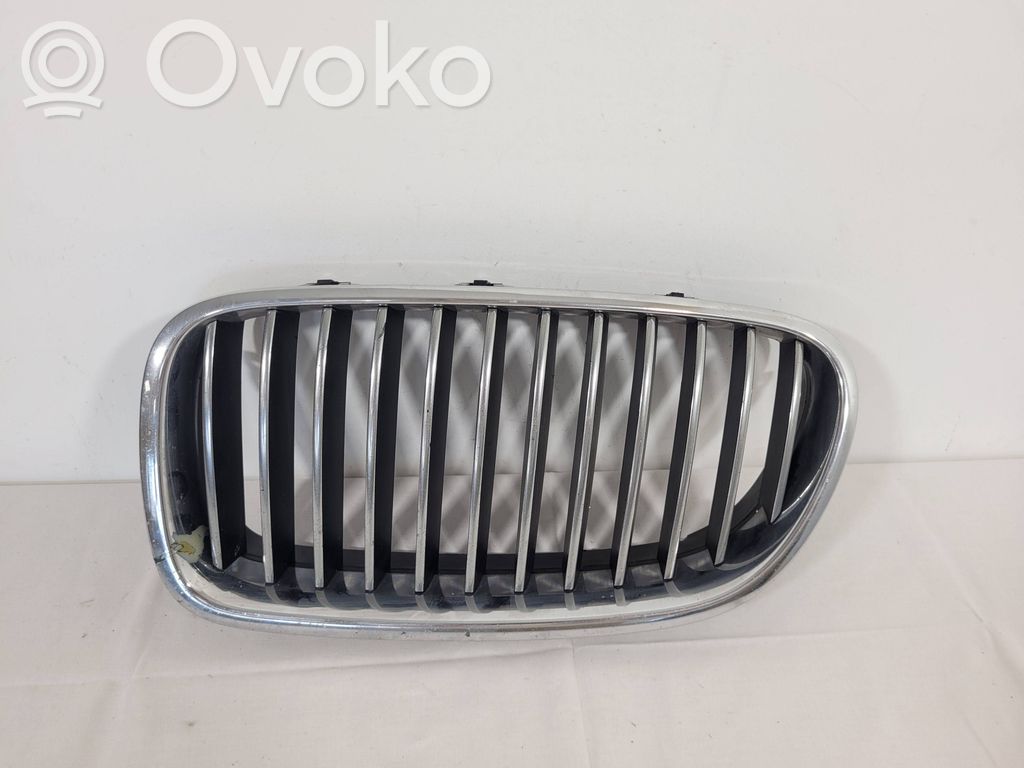BMW 5 F10 F11 Front bumper upper radiator grill 