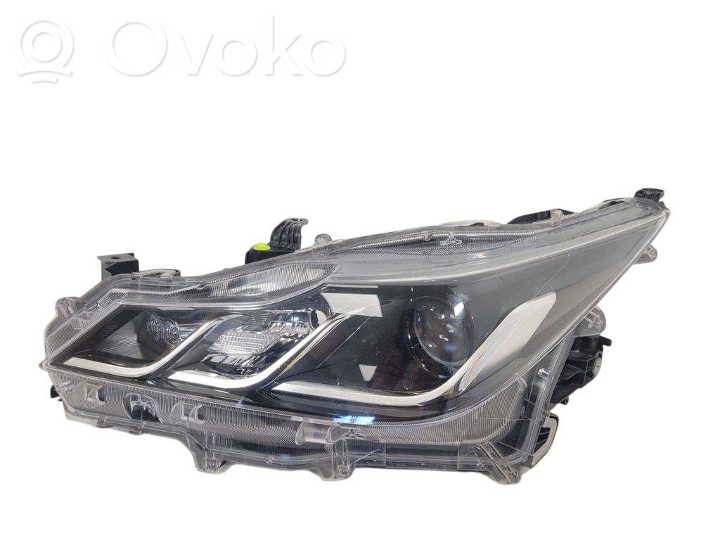 Toyota Corolla E210 E21 Priekšējais lukturis 