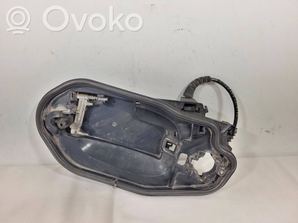 BMW 5 E60 E61 Front door exterior handle/bracket 