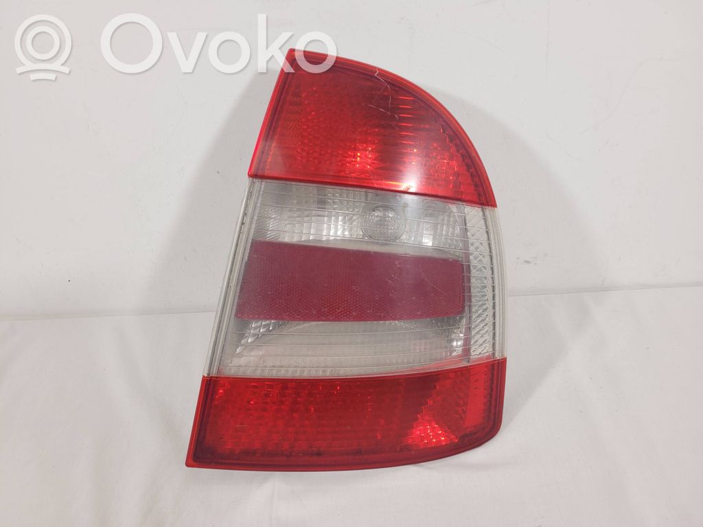 Skoda Superb B5 (3U) Lampa tylna 
