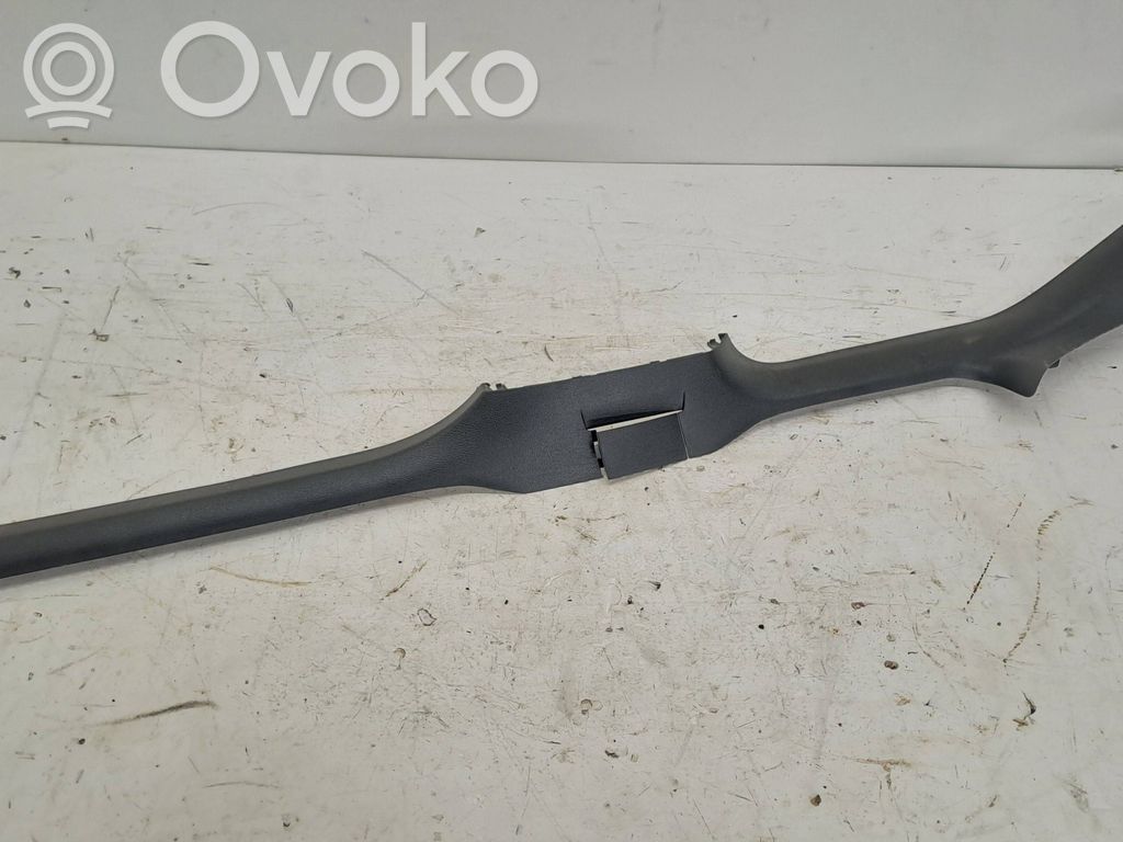Volkswagen Golf V Front sill trim cover 