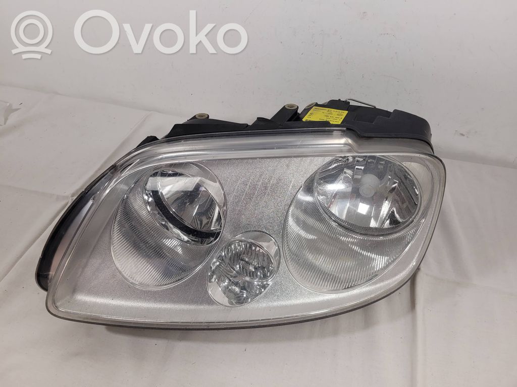 Volkswagen Caddy Headlight/headlamp 