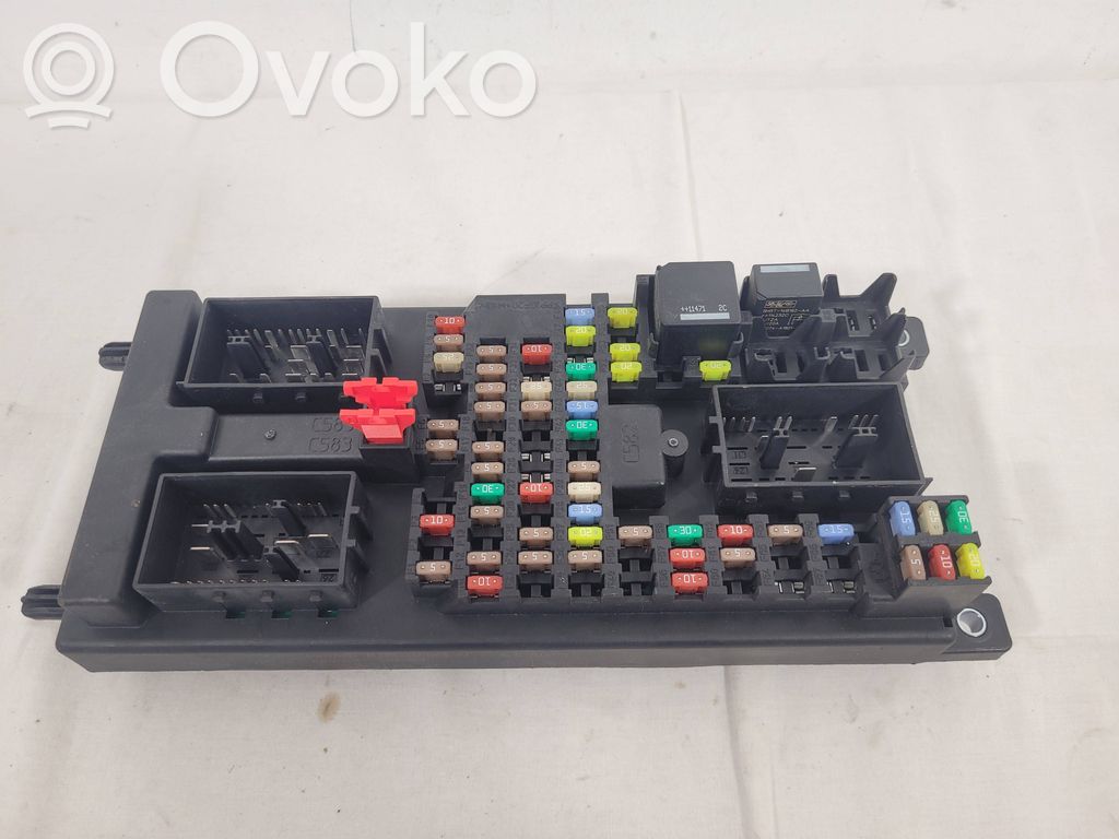 Sulakemoduuli   BJ3214F041AC,A001049,519330807