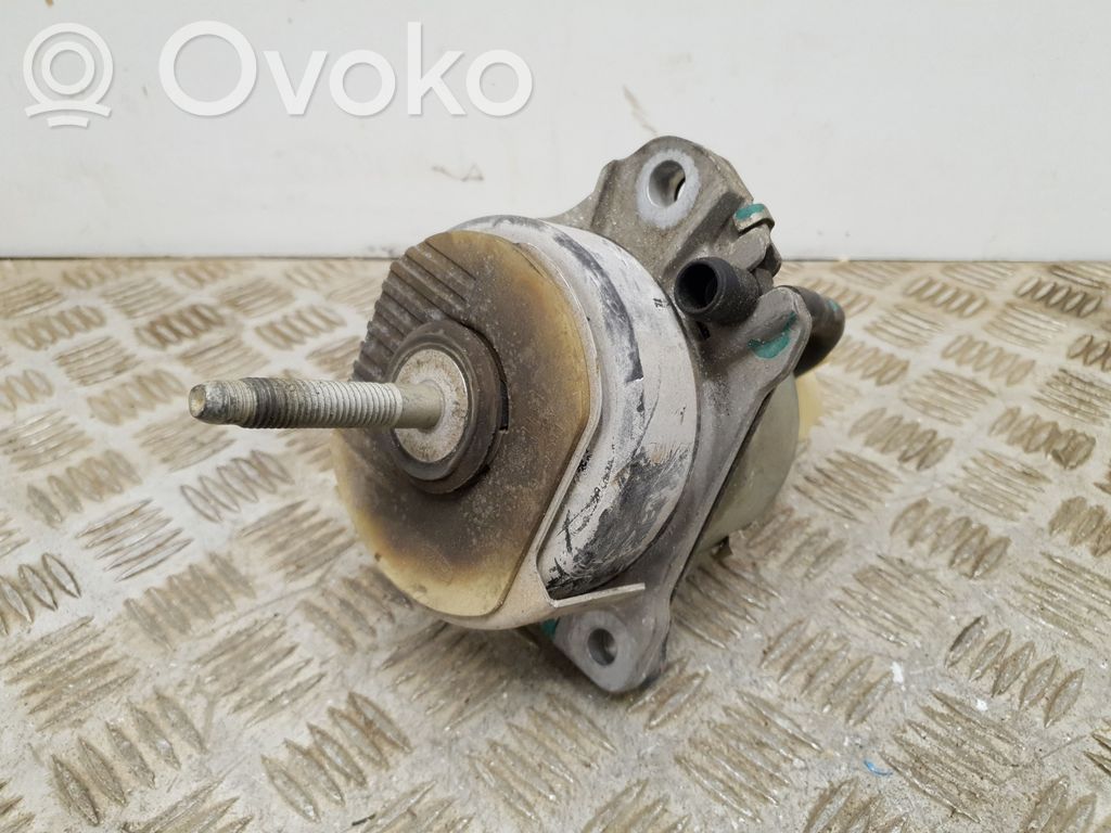 Engine mount bracket   FR3Z6038G,FR3C6038AE