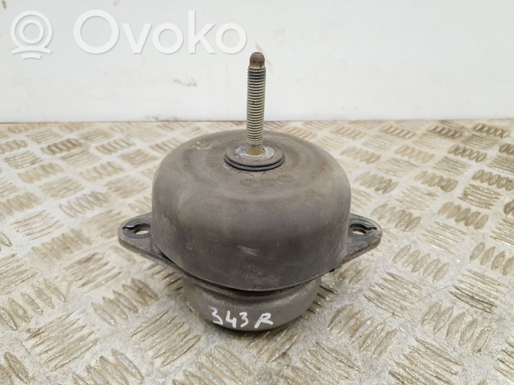 Ford Mustang VI Engine mount bracket 