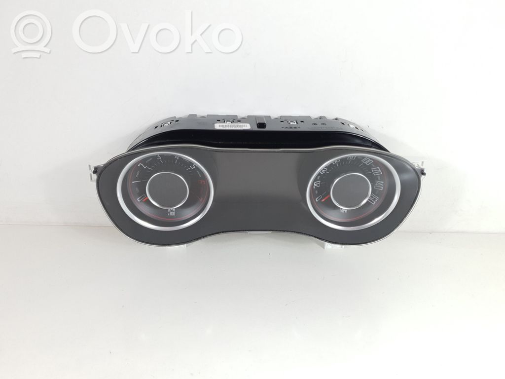 Dodge Challenger Speedometer (instrument cluster) 