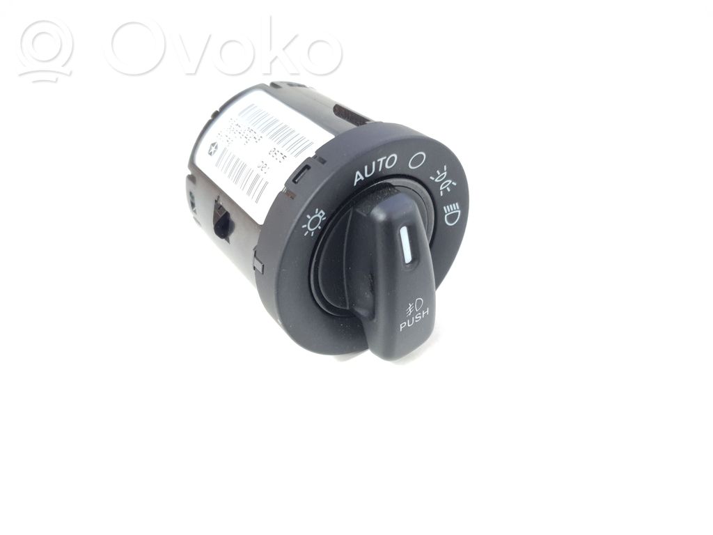 Dodge Challenger Light switch 