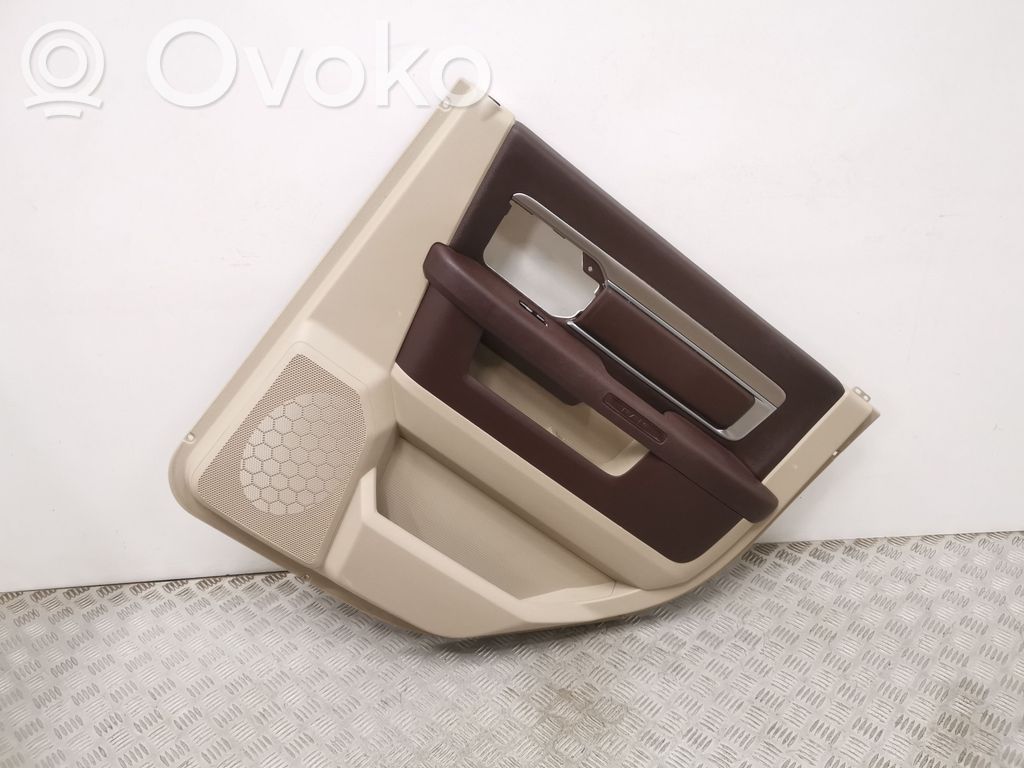 Apšuvums aizmugurējām durvīm   1YA461U7AF