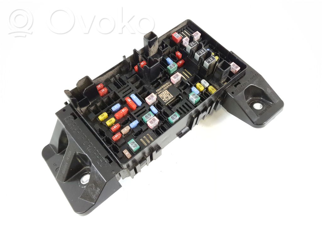 Fuse module   68312776AC,83181649106