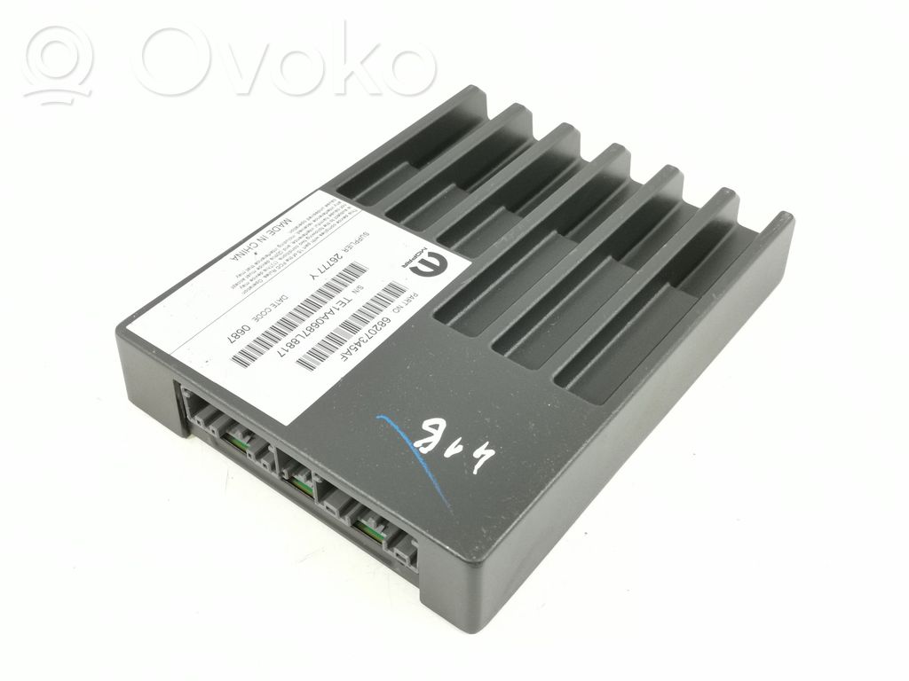Sound amplifier   68207345AF