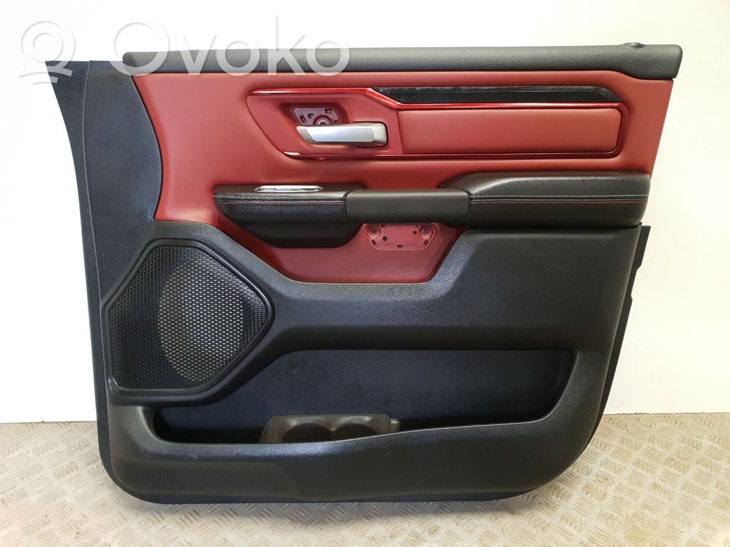Boczki / Poszycie drzwi przednich   6TN82LR9AA