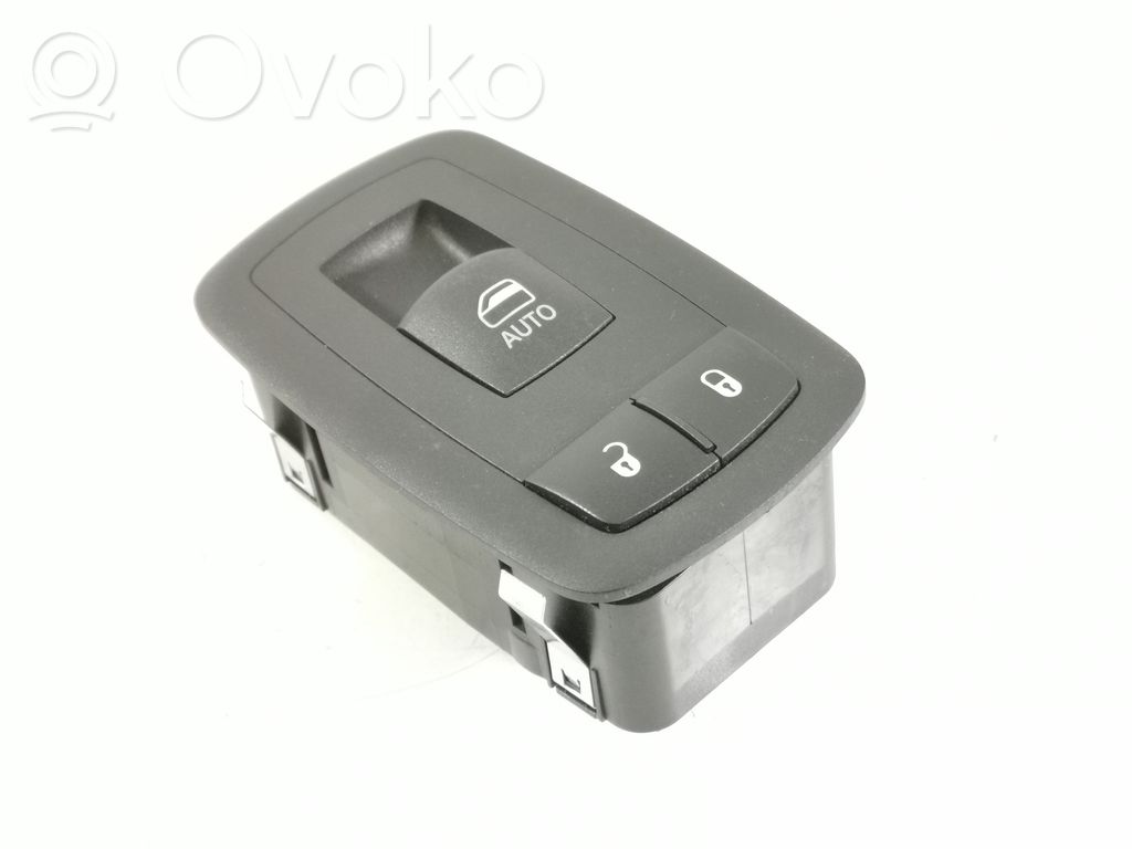 Electric window control switch   68320751AA