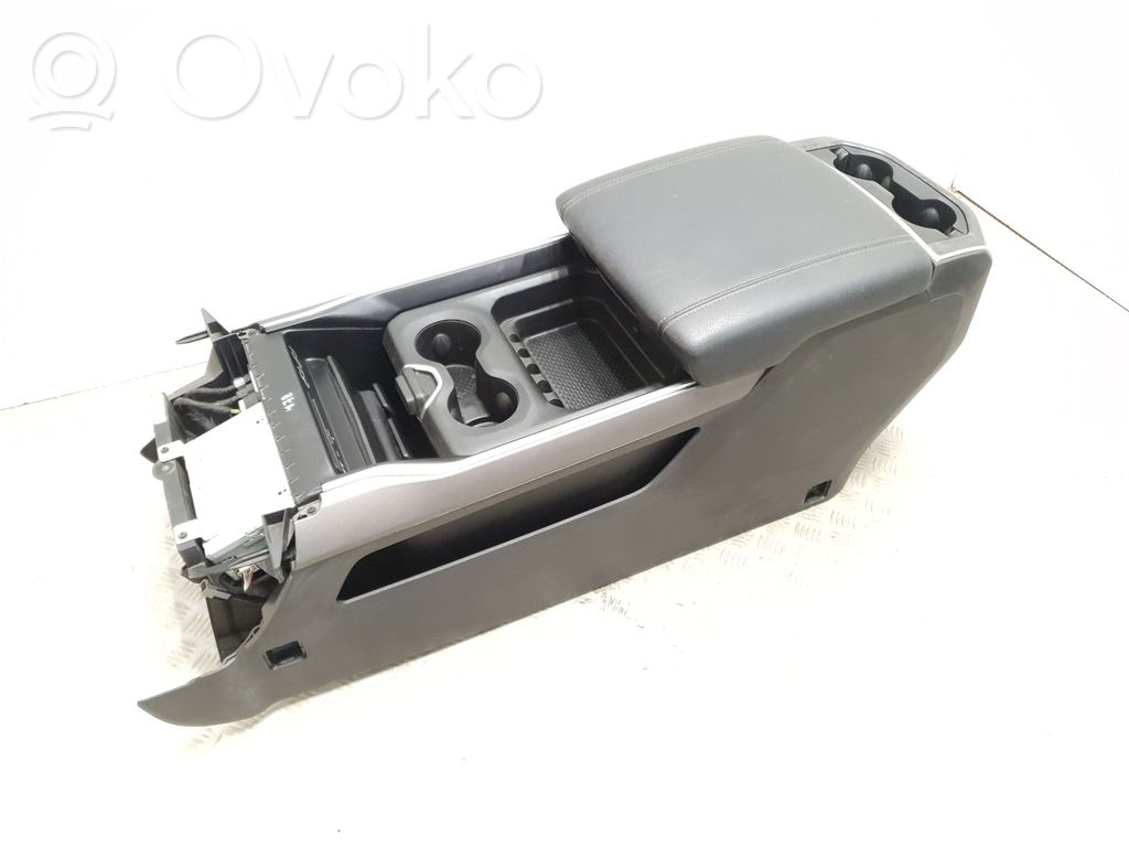 Center console   6SQ32TX7AA,20181923830,34WA86C,5YK932X7AB,68335565AB,68362133AC,6EF172X7AC,CD1CU3CH4T,KN575091,X8S00229