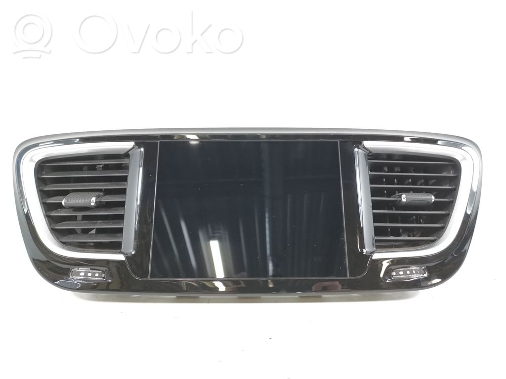 Chrysler Pacifica Screen/display/small screen 