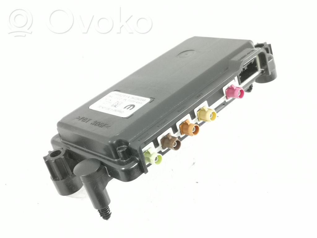 Chrysler Pacifica Module de contrôle caméra arrière 