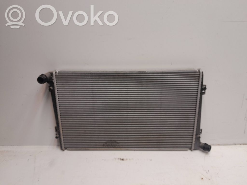 Volkswagen Caddy Radiator lichid răcire 