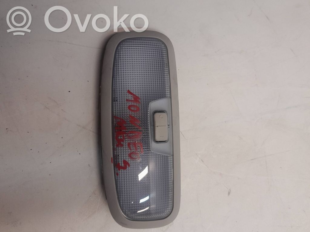 Ford Mondeo MK IV Takaistuimen valo 