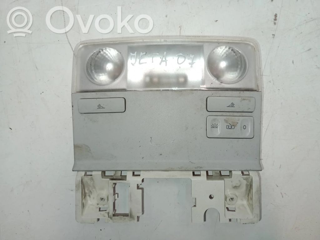 Volkswagen Jetta V Front seat light 